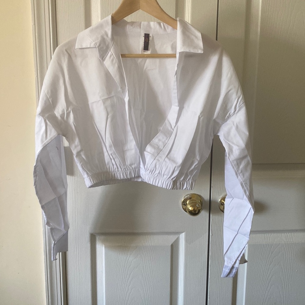 Fashion Love Cropped Deep V Blouse